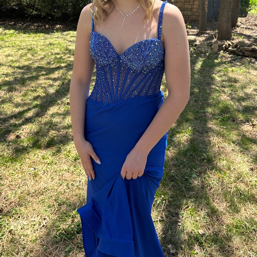 Prom Dress - Picture 6 of 6